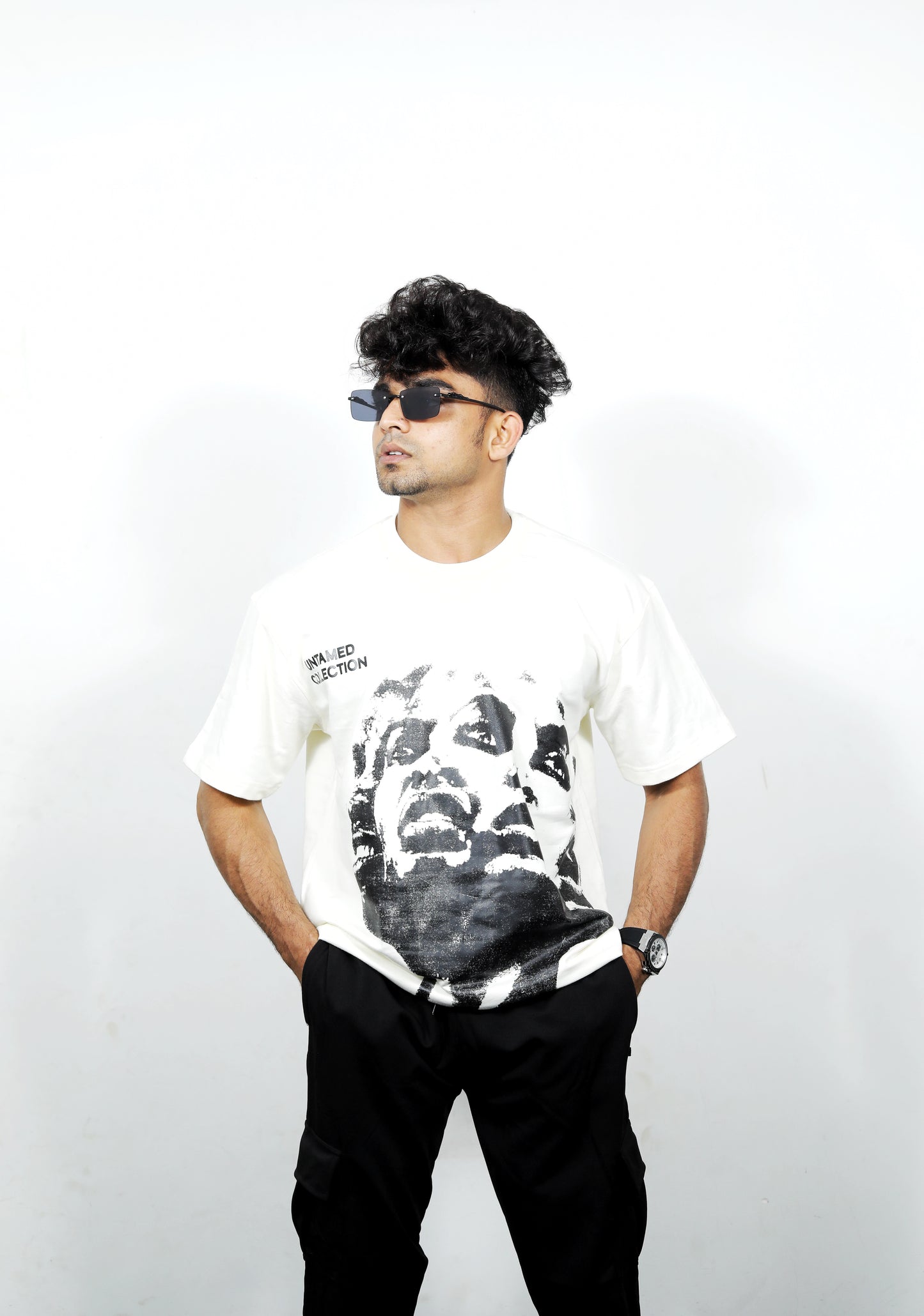 UNKNOWN Tee